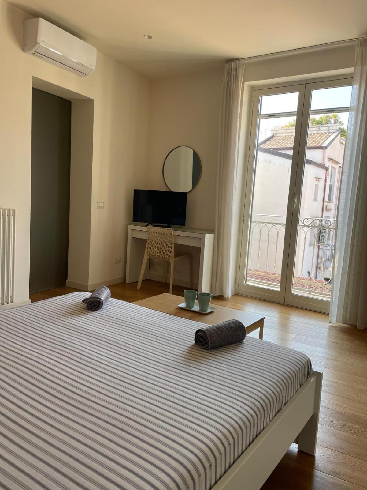 Le Stanze Di Federico E Costanza Luxury Apartments 팔레르모 외부 사진